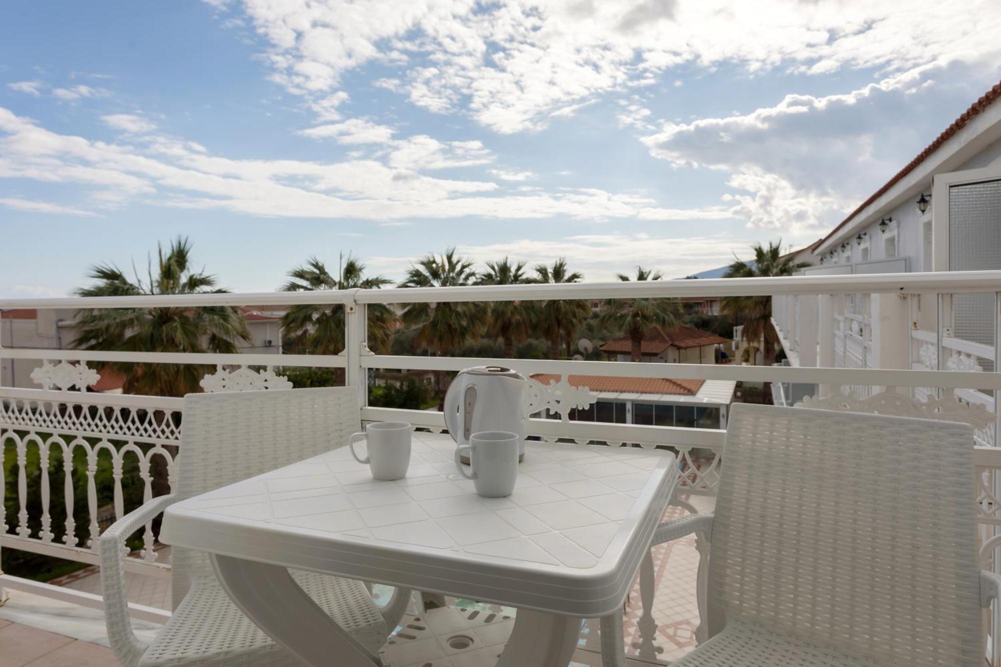 Laganas Holidays Hotel ภายนอก รูปภาพ