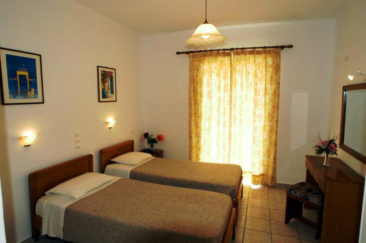 Laganas Holidays Hotel ภายนอก รูปภาพ