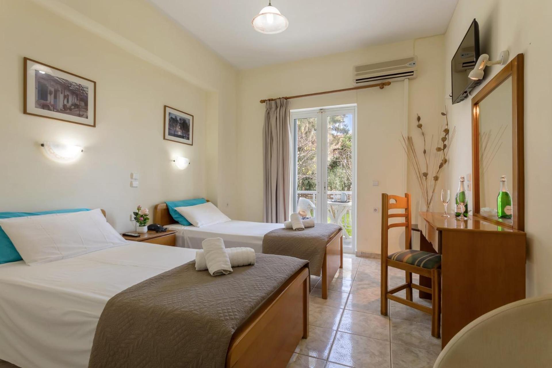Laganas Holidays Hotel ภายนอก รูปภาพ