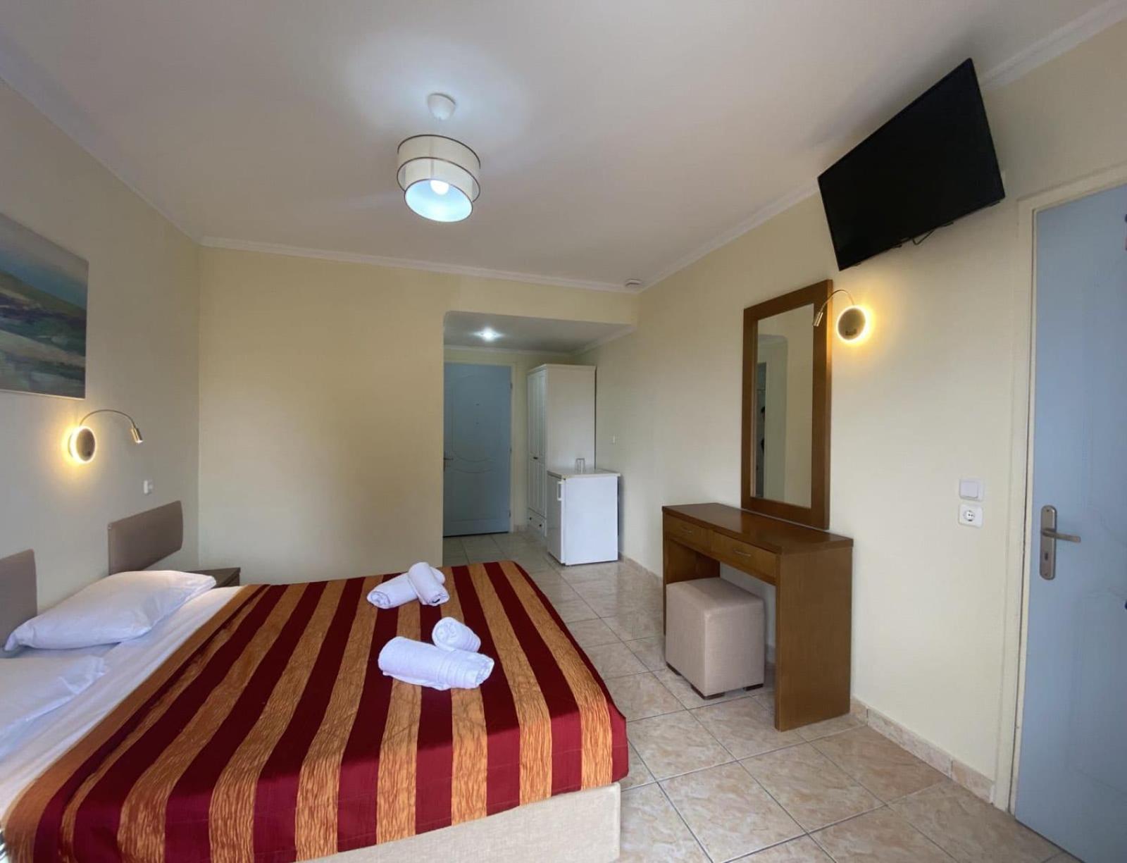 Laganas Holidays Hotel ภายนอก รูปภาพ